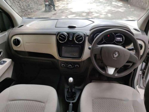 Used Renault Lodgy car MT at low price