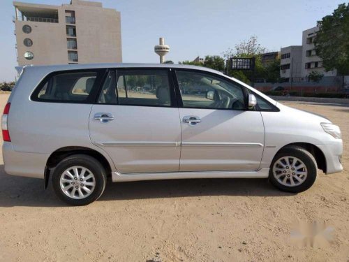 Toyota Innova 2.5 VX 7 STR BS-IV, 2013, Diesel MT for sale 