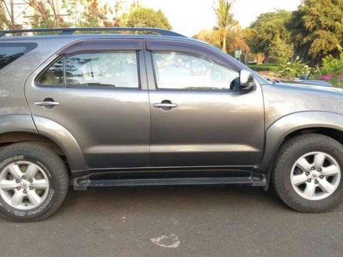 Toyota Fortuner 4x4 MT 2010 for sale 