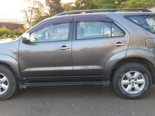 Toyota Fortuner 4x4 MT 2010 for sale 