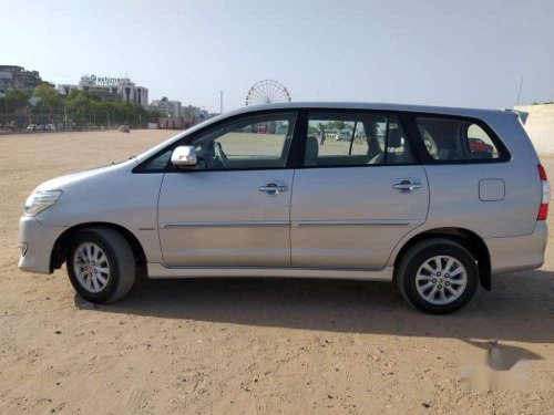 Toyota Innova 2.5 VX 7 STR BS-IV, 2013, Diesel MT for sale 