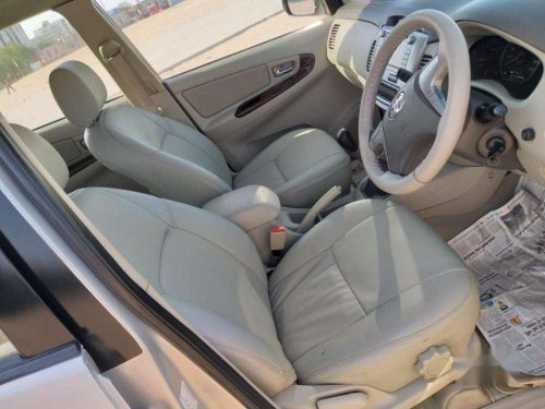 Toyota Innova 2.5 VX 7 STR BS-IV, 2013, Diesel MT for sale 