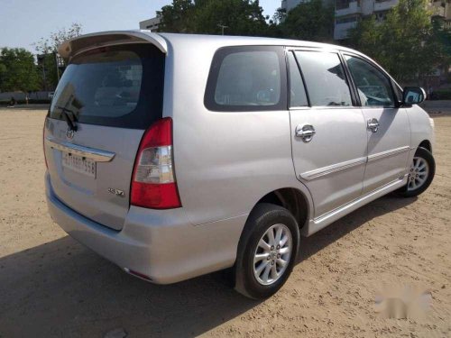 Toyota Innova 2.5 VX 7 STR BS-IV, 2013, Diesel MT for sale 