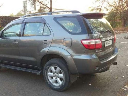 Toyota Fortuner 4x4 MT 2010 for sale 