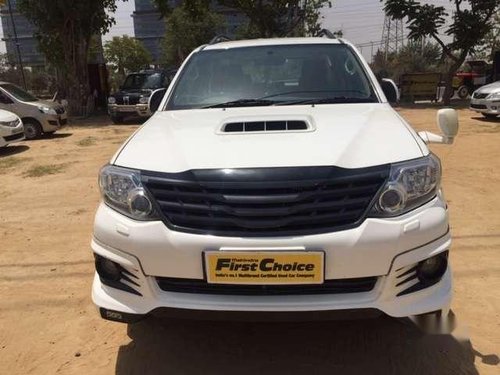 Used Toyota Fortuner car MT at low price