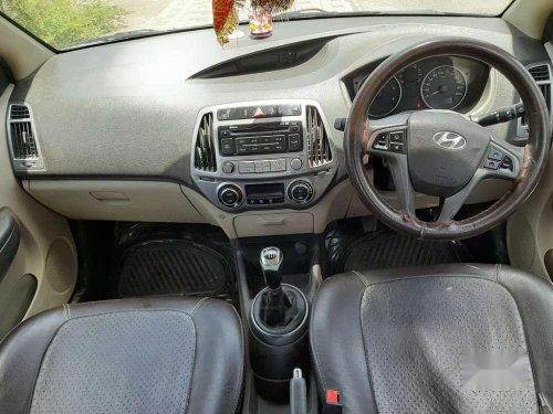 Used Hyundai i20 car 2014 MT at low price