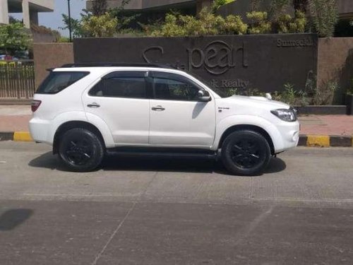 Toyota Fortuner 2011  4x4 MT for sale 