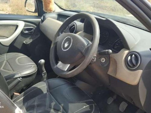 Used Renault Duster car MT at low price