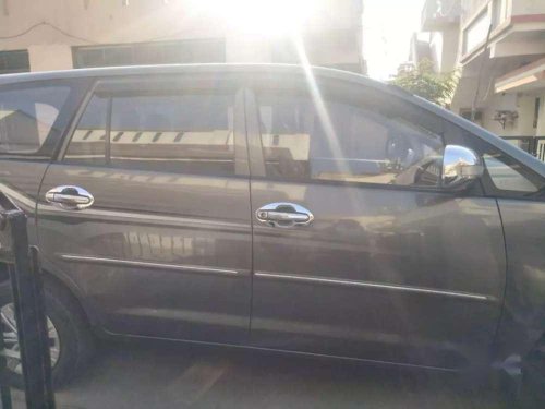 Toyota Innova 2012 MT for sale 