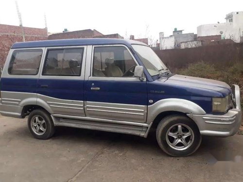 2000 Toyota Qualis MT for sale at low price