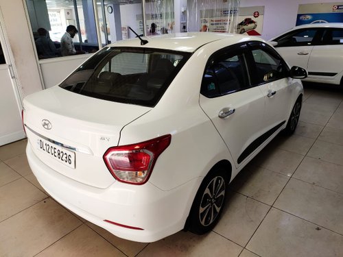 2014 Hyundai Xcent 1.1 CRDi SX Otpion Petrol MT for sale in New Delhi