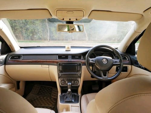 2014 Skoda Superb Elegance 1.8TSI Petrol AT for sale in New Delhi