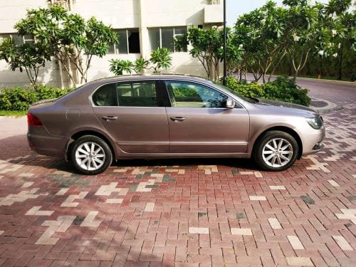 2014 Skoda Superb Elegance 1.8TSI Petrol AT for sale in New Delhi