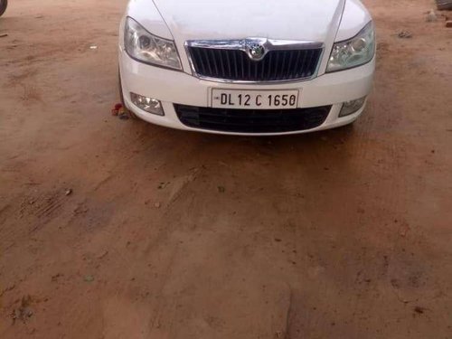 Skoda Laura Ambiente 1.9 PD 2009 MT for sale 