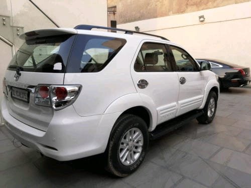 2014 Toyota Fortuner 4x2 AT Diesel ATfor sale in New Delhi
