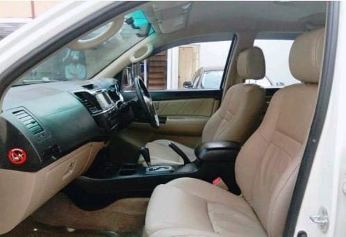 2014 Toyota Fortuner 4x2 AT Diesel AT for sale in New Delhi