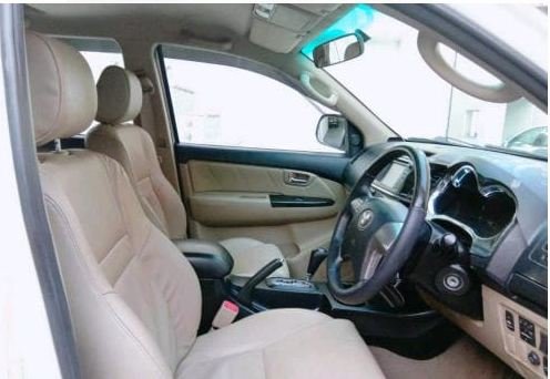 2014 Toyota Fortuner 4x2 AT Diesel AT for sale in New Delhi