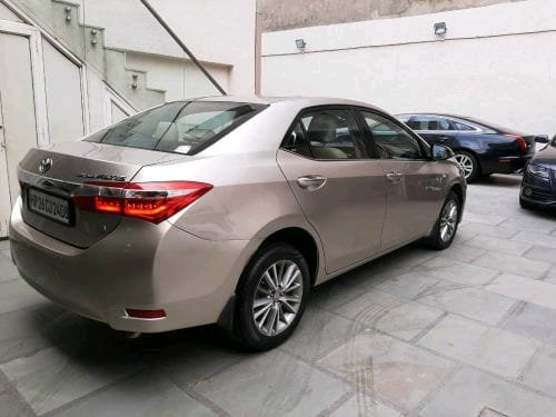 Used 2014 Toyota Corolla Altis VL AT Petrol low price