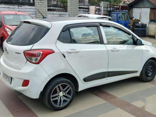 Hyundai i10 Magna 1.1 2015 MT for sale 