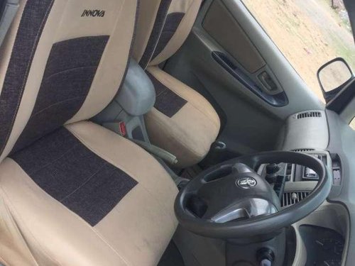 Toyota Innova 2013 MT for sale 