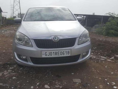 Skoda Rapid 2014 MT for sale 