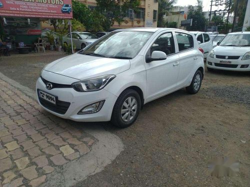 Used Hyundai i20 car MT at low price