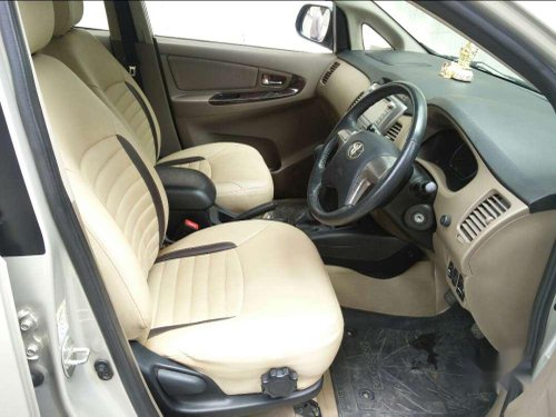 Toyota Innova 2015 MT for sale 