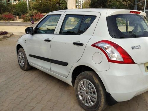 Maruti Suzuki Swift LXI 2015 MT for sale 