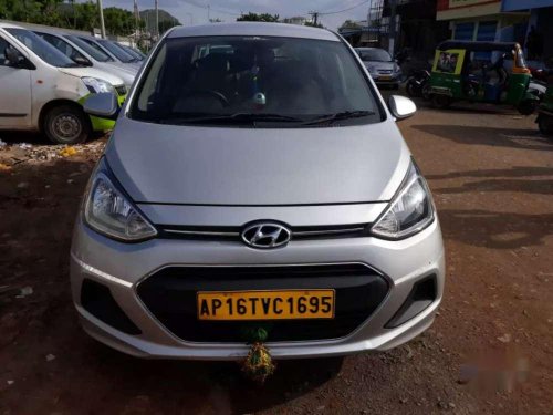 Hyundai Xcent 2015 MT for sale 