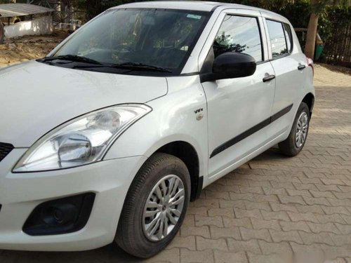 Maruti Suzuki Swift LXI 2015 MT for sale 