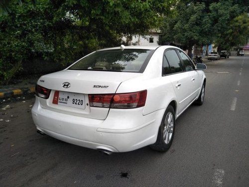 2010 Hyundai Sonata Embera 2.0L CRDi AT for sale at low price