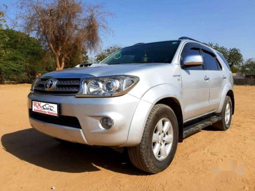 Toyota Fortuner 2011  4x4 MT for sale 