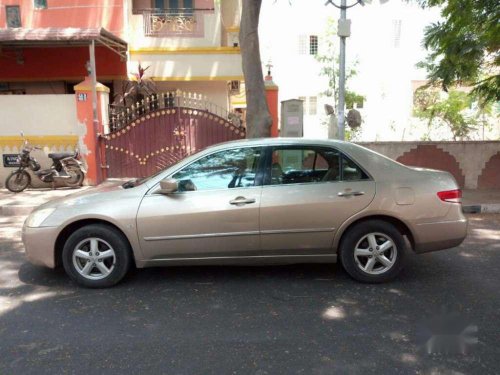 Used Honda Accord car MT at low price