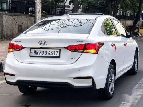 Hyundai Verna 2018 MT for sale 