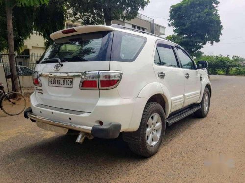 2011 Toyota Fortuner 4x4 AT for sale 