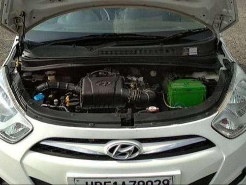 Used Hyundai i10 car MT at low price