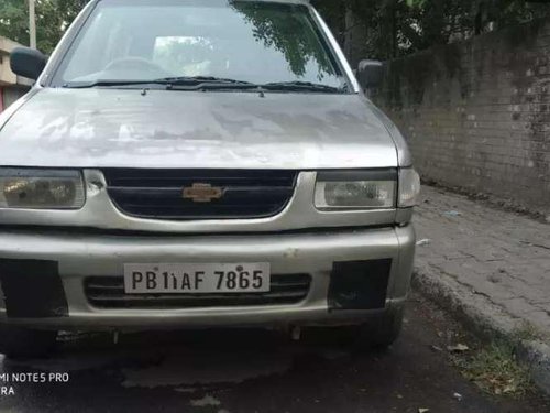 Used Chevrolet Tavera MT car at low price