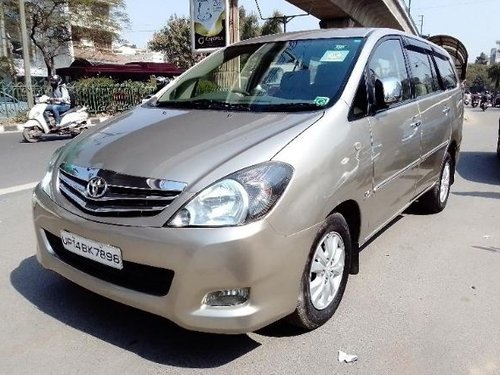 Used 2011 Toyota Innova 2.5 V Diesel MT  low price