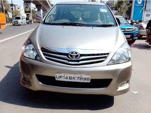 Used 2011 Toyota Innova 2.5 V Diesel MT  low price