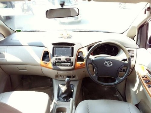 Used 2011 Toyota Innova 2.5 V Diesel MT  low price