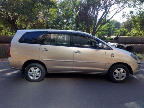 Toyota Innova MT 2004-2011 2007