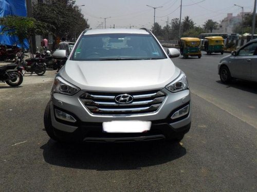 Used Hyundai Santa Fe  4WD AT car at low price