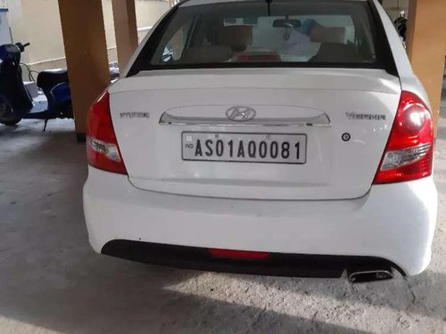 Hyundai Verna 2011 MT for sale 