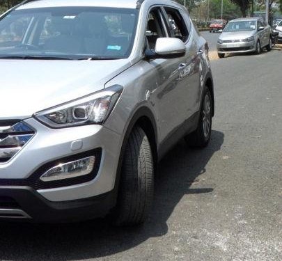 Used Hyundai Santa Fe  4WD AT car at low price