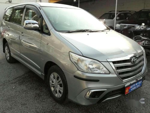 Toyota Innova 2.5 G4 7 STR, 2015, Diesel MT for sale 