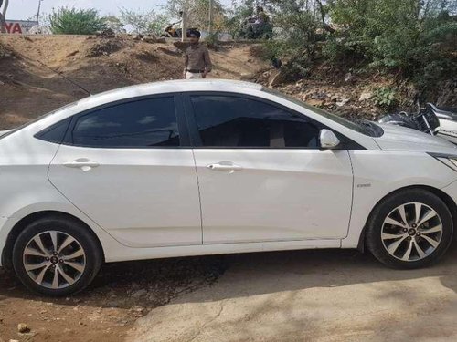 Used Hyundai Verna car 1.4 CRDI MT at low price