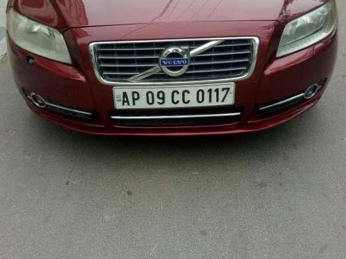 Used Volvo S80 car D5 MT at low price