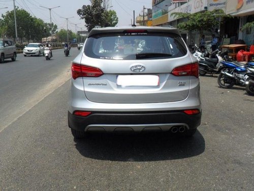 Used Hyundai Santa Fe  4WD AT car at low price