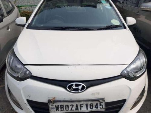 Used Hyundai i20 car MT at low price