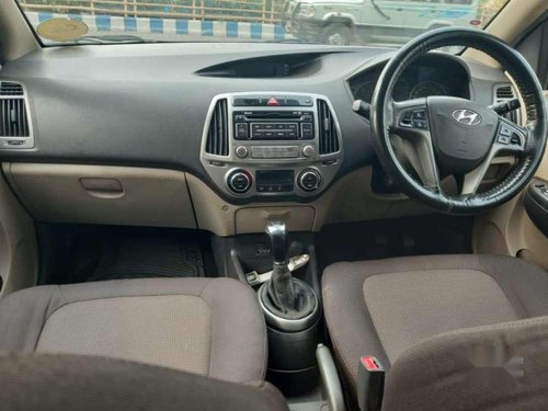 Used Hyundai i20 car MT at low price